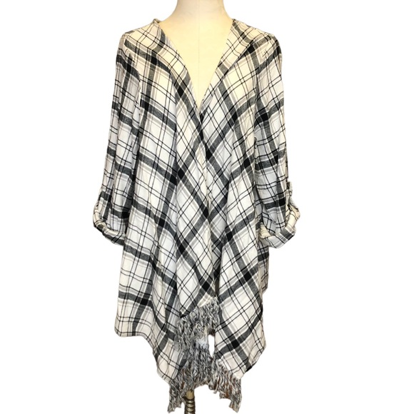Torrid | Plaid Cardigan Flannel Drape Fringe Hem 3rd Piece Kimono Size 1X - Picture 4 of 8